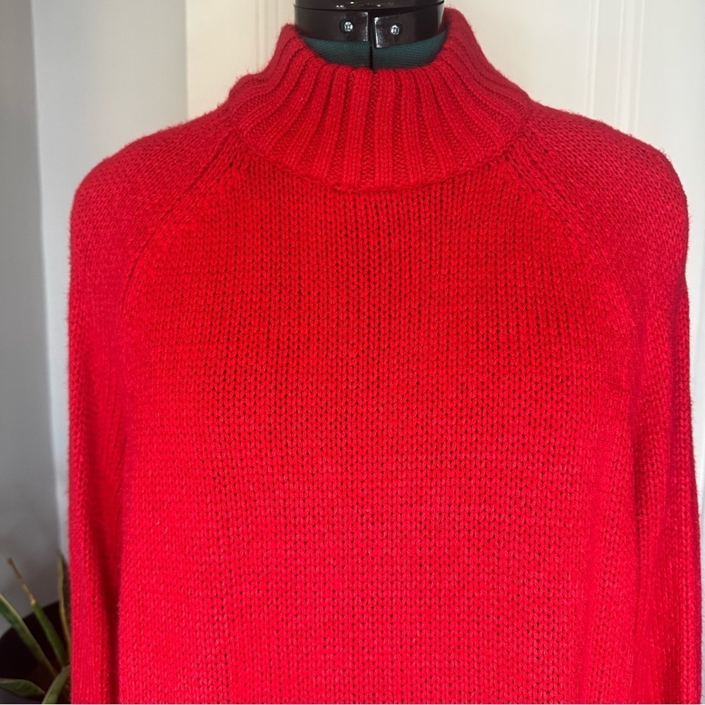 Tommy Hilfiger Bold Red Sweater Y2K logo style - Picture 2 of 9